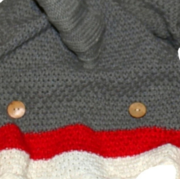 Crochet Shark Attack Fin Knit Blanket - Picture 7 of 13